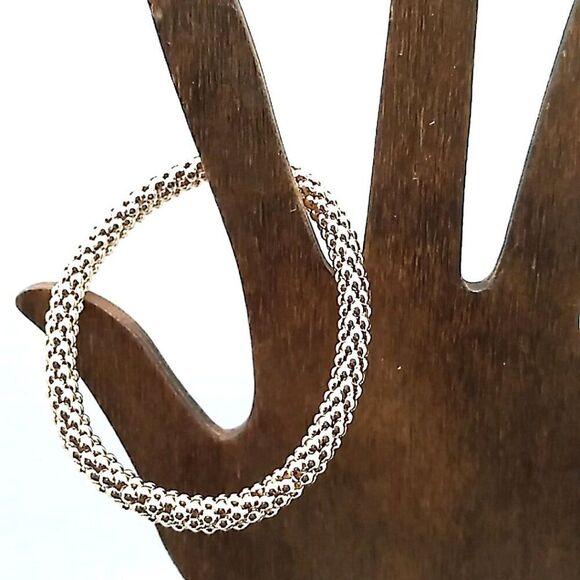 Gold-tone Beaded Stretch Bracelet Fits Wrist 6.5-7.25" - Picture 7 of 11